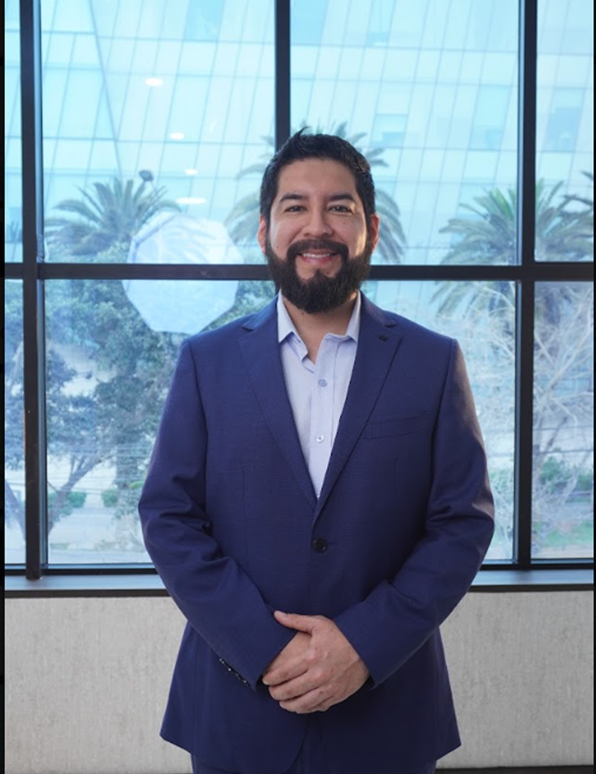 Dr. Gerald Urquizo